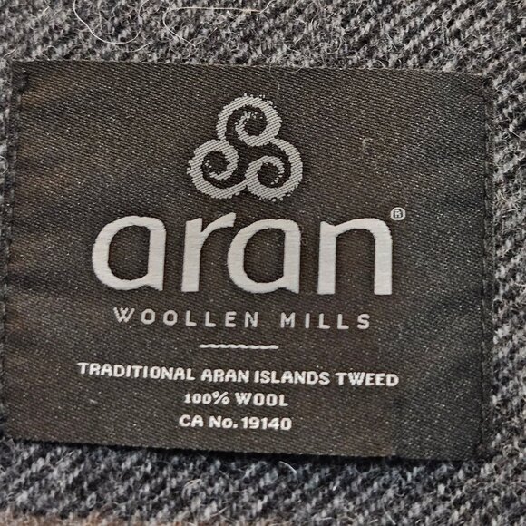 Aran Woollen Mills Traditional Aran Islands Ireland Tweed Wool Gray Scarf Fringe - Picture 6 of 6